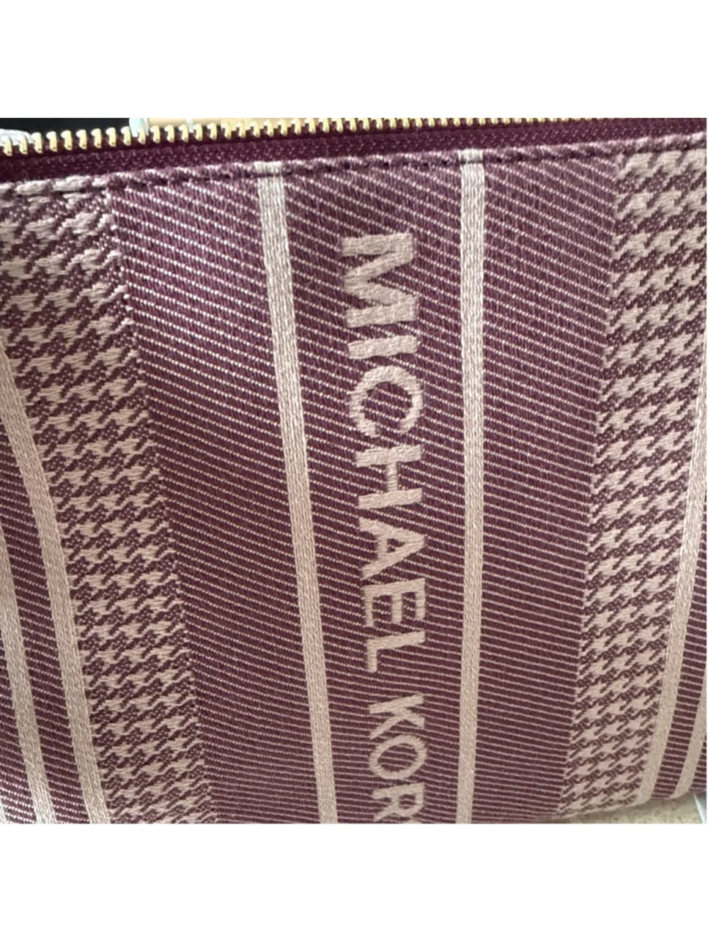 Michael Kors Jet Set Large Zip Clutch Wristlet Dark Berry Multi NWT